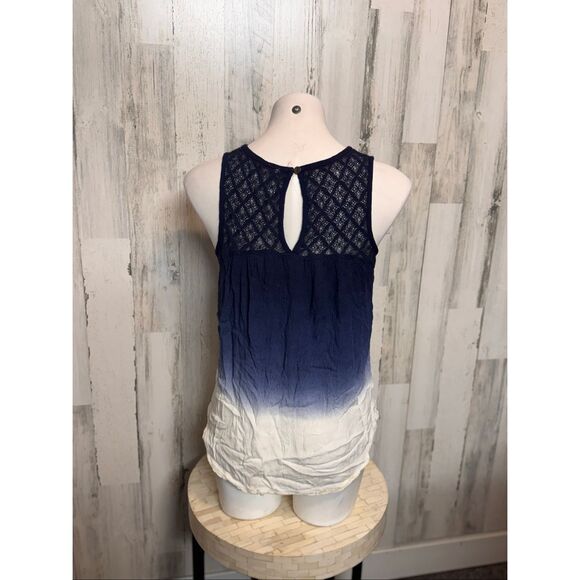 Xhilaration Blue White Ombre Lace Trim Tank Top – Size Medium - Picture 4 of 7